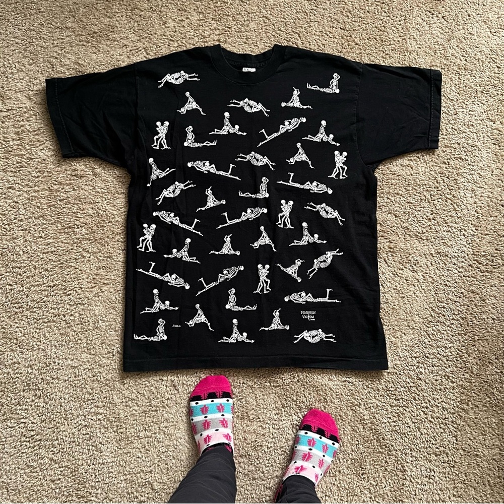 Vintage Single Stitch 1990 Kama Sutra Sex Fashion Victim Tshirt